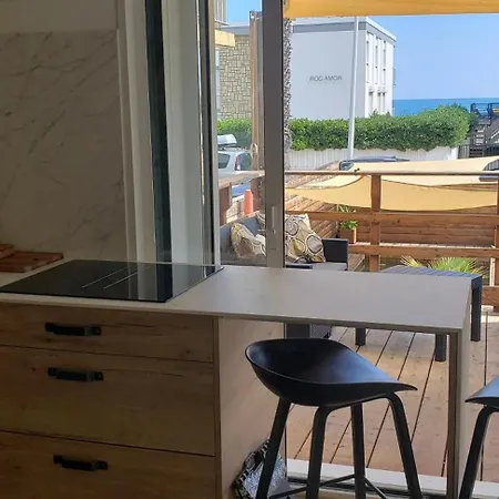 Apartment Piscine, 3 Chbs, Terrasse, Vue